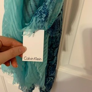 Calvin Klein blue/aqua scarf